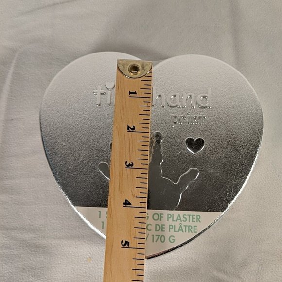 NEW "My Tiny Hand Print" C.R. Gibson Baby Heart Shaped Kit in Silver Box Plaster - Picture 6 of 7